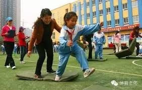 意甲夺冠热门诞生：18场狂揽42分，排名榜首，把米兰尤文挤在身后